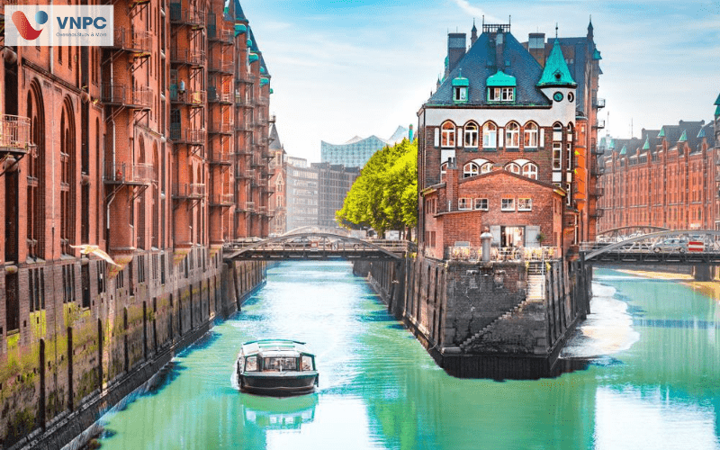 Hamburg Đức: Thành phố cảng năng động và trung tâm giáo dục hàng đầu
